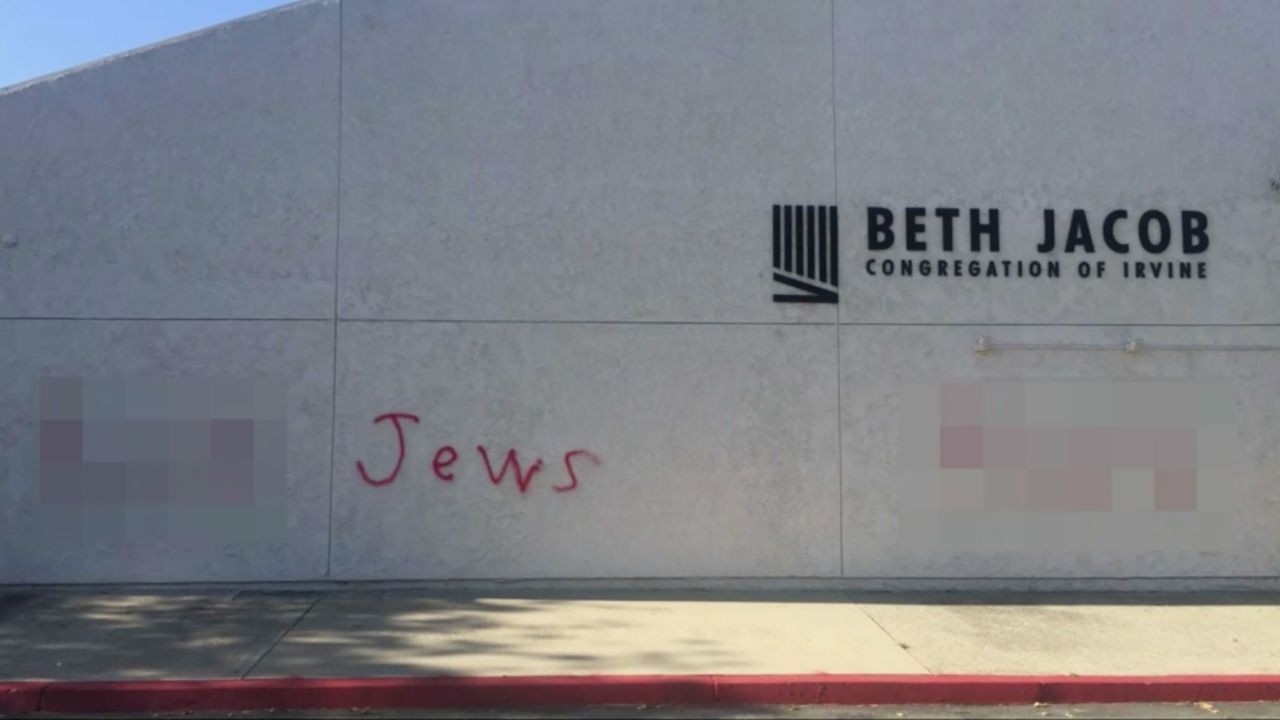 synagogue vandalized